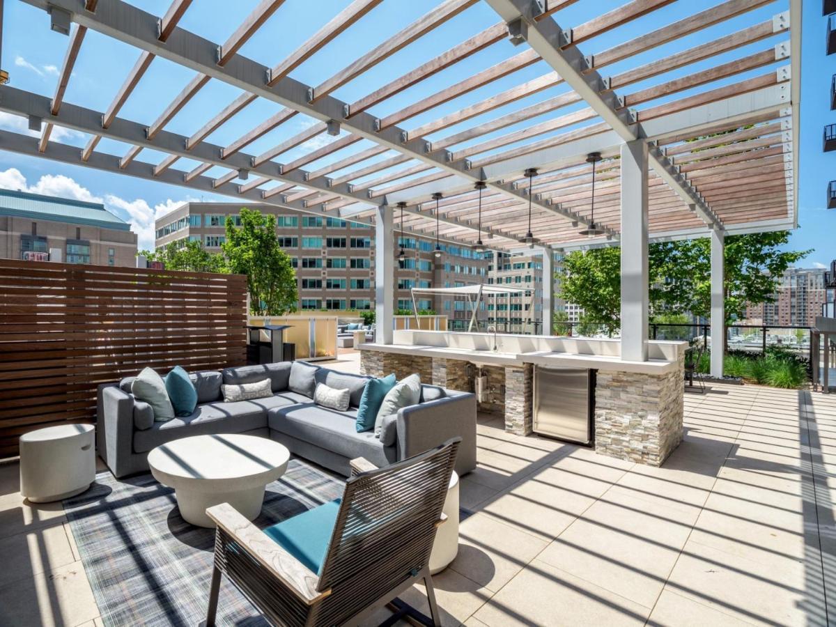 Bluebird Suites At Reston Town Center Экстерьер фото