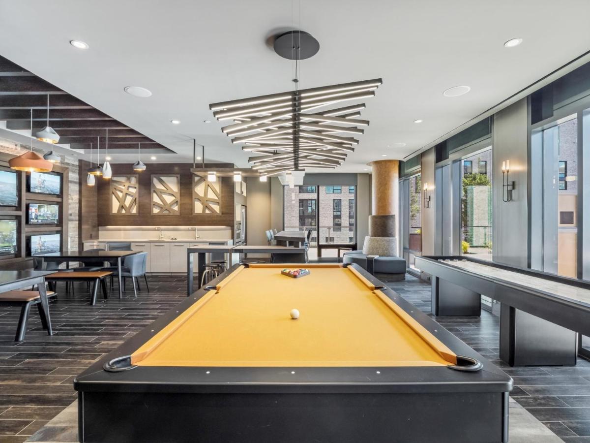 Bluebird Suites At Reston Town Center Экстерьер фото