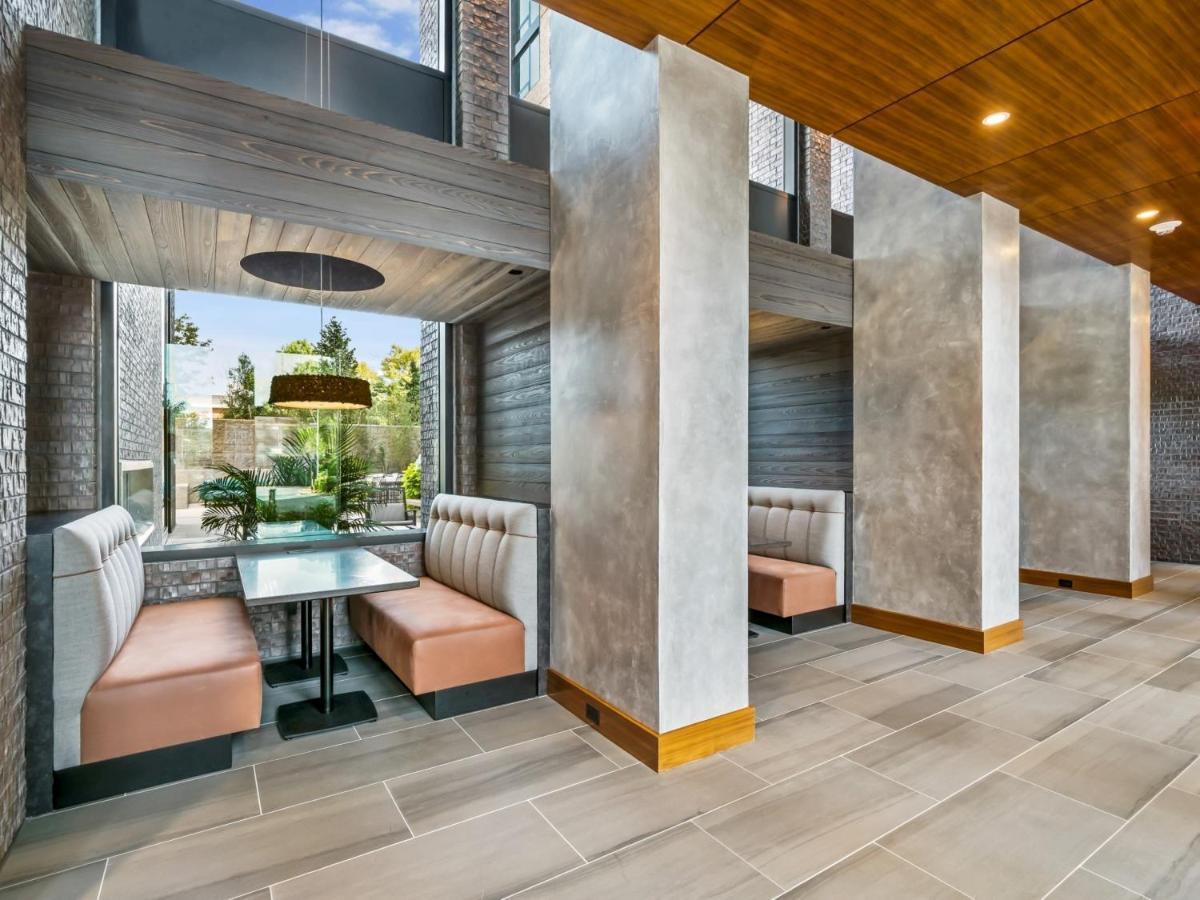 Bluebird Suites At Reston Town Center Экстерьер фото