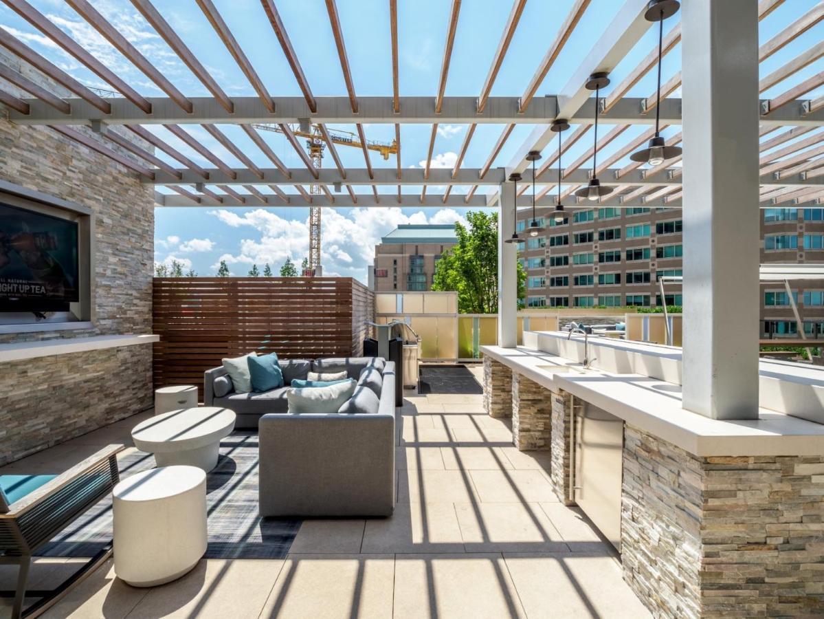 Bluebird Suites At Reston Town Center Экстерьер фото