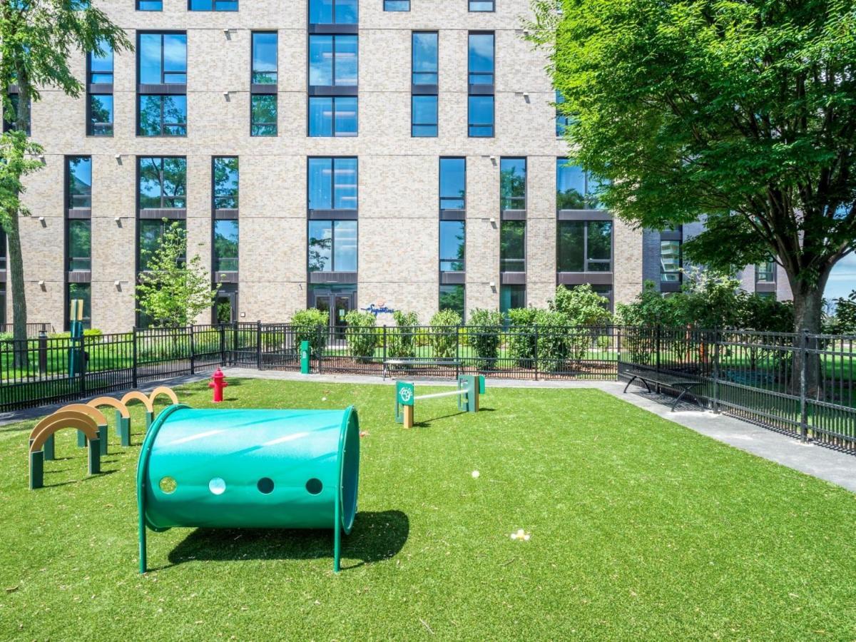 Bluebird Suites At Reston Town Center Экстерьер фото
