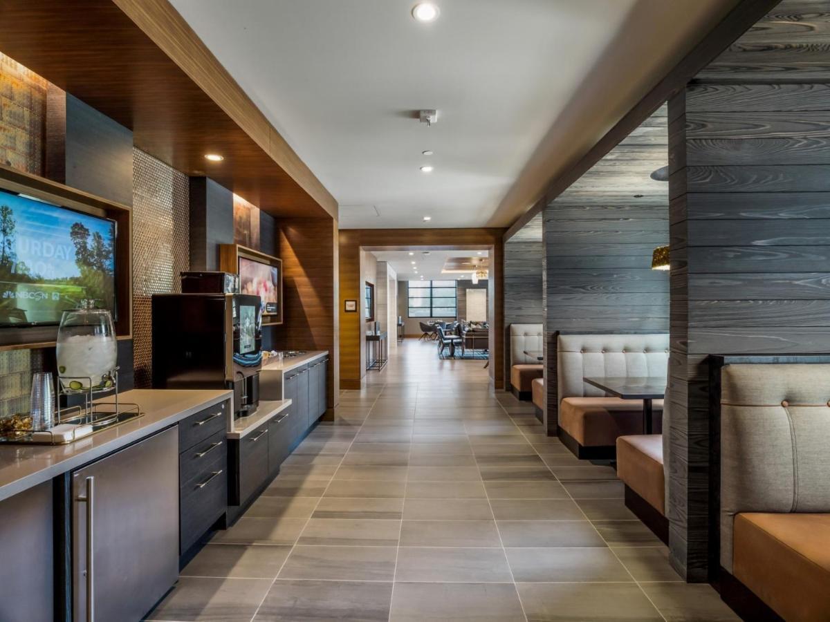 Bluebird Suites At Reston Town Center Экстерьер фото