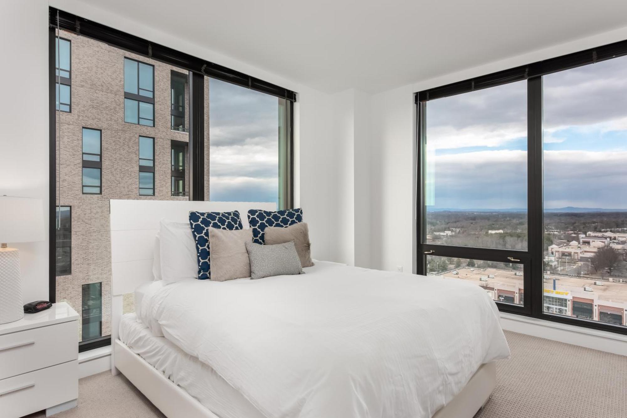Bluebird Suites At Reston Town Center Номер фото